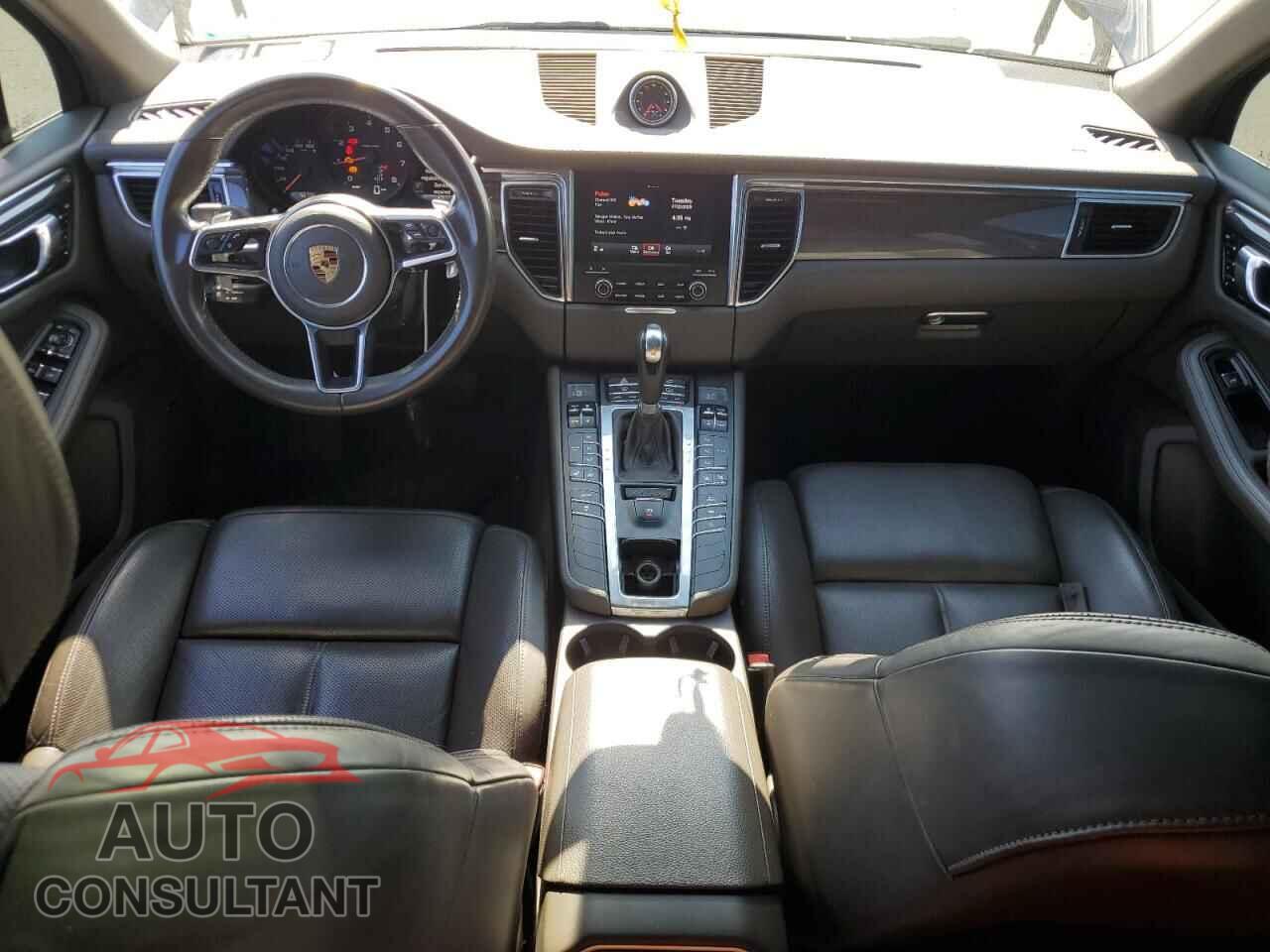 PORSCHE MACAN 2018 - WP1AA2A52JLB05869