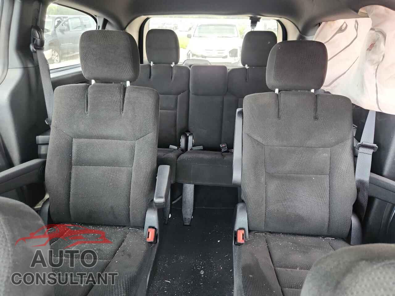 DODGE CARAVAN 2015 - 2C4RDGBG7FR558828