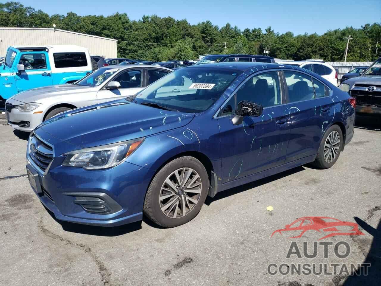 SUBARU LEGACY 2019 - 4S3BNAF68K3023071