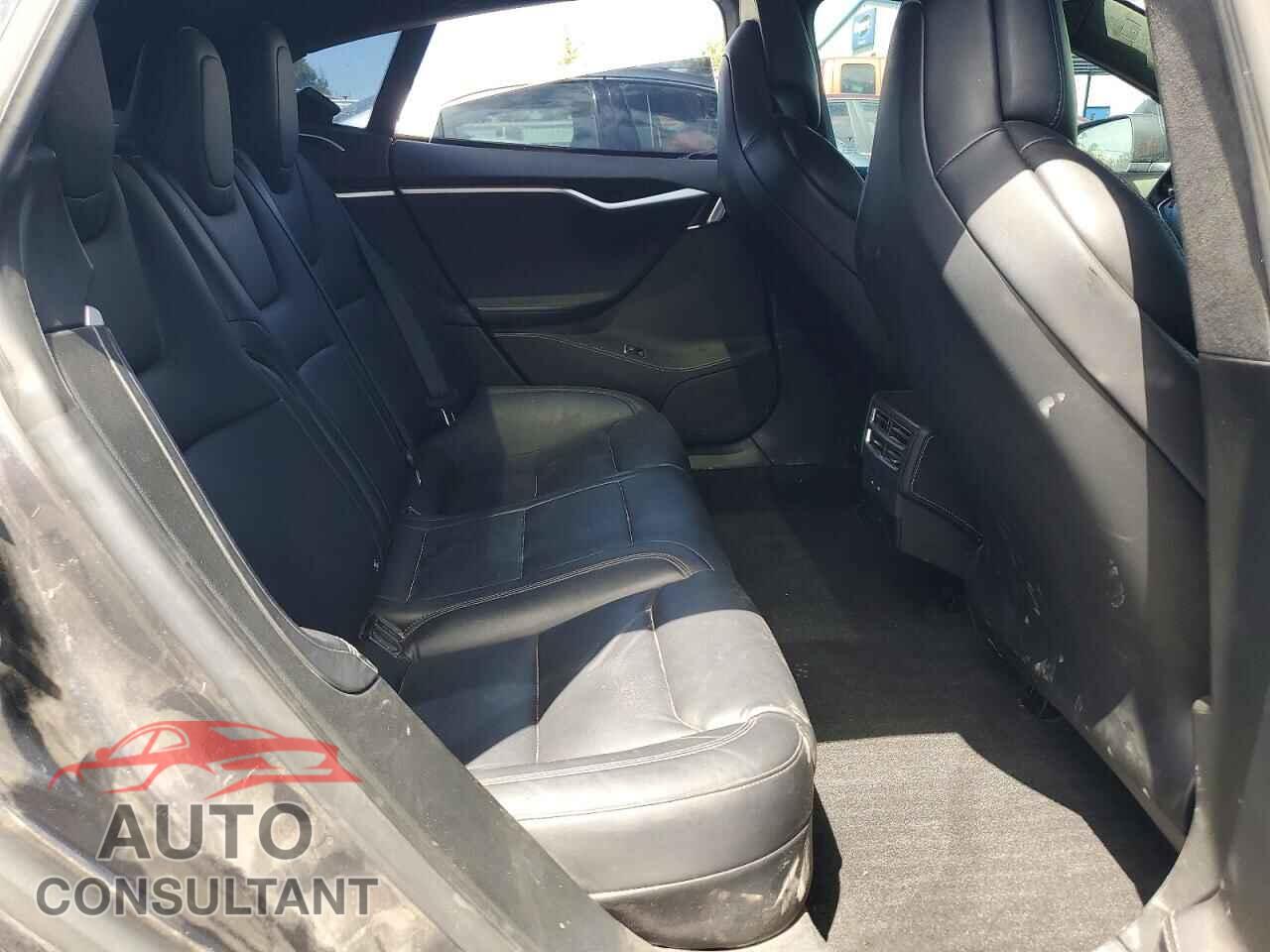 TESLA MODEL S 2017 - 5YJSA1E27HF213742