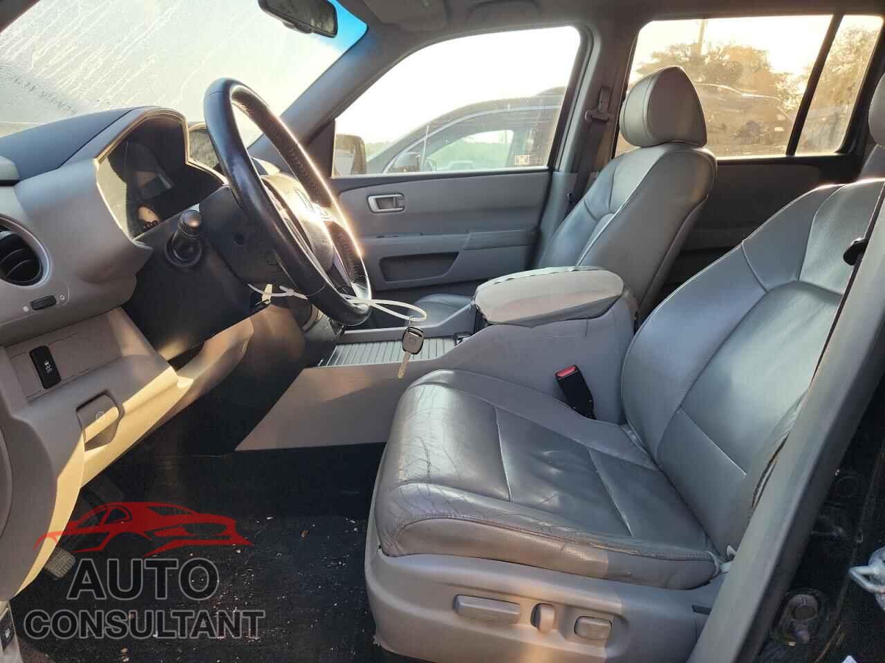 HONDA PILOT 2012 - 5FNYF4H72CB017740