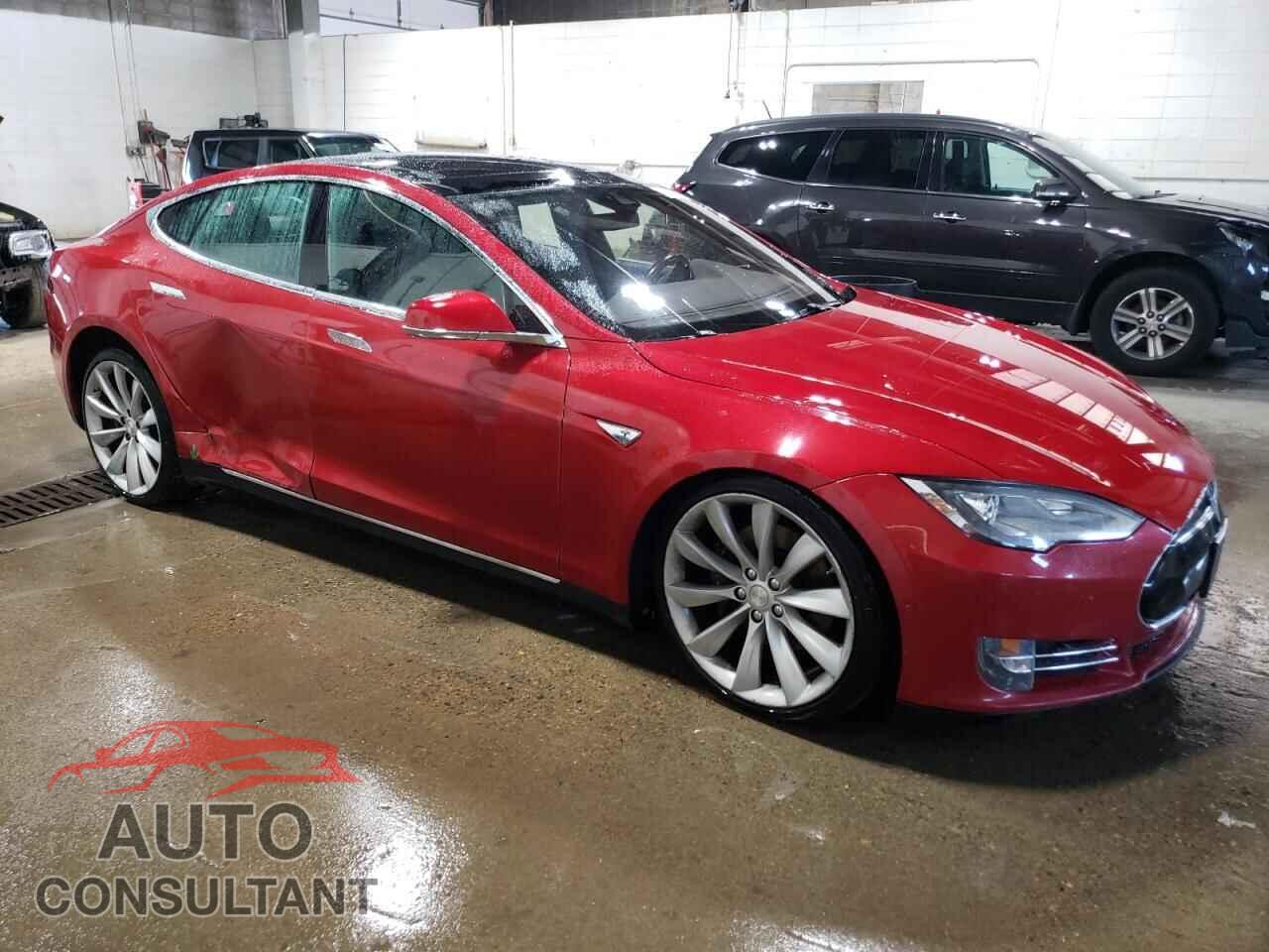 TESLA MODEL S 2016 - 5YJSA1E24GF131532