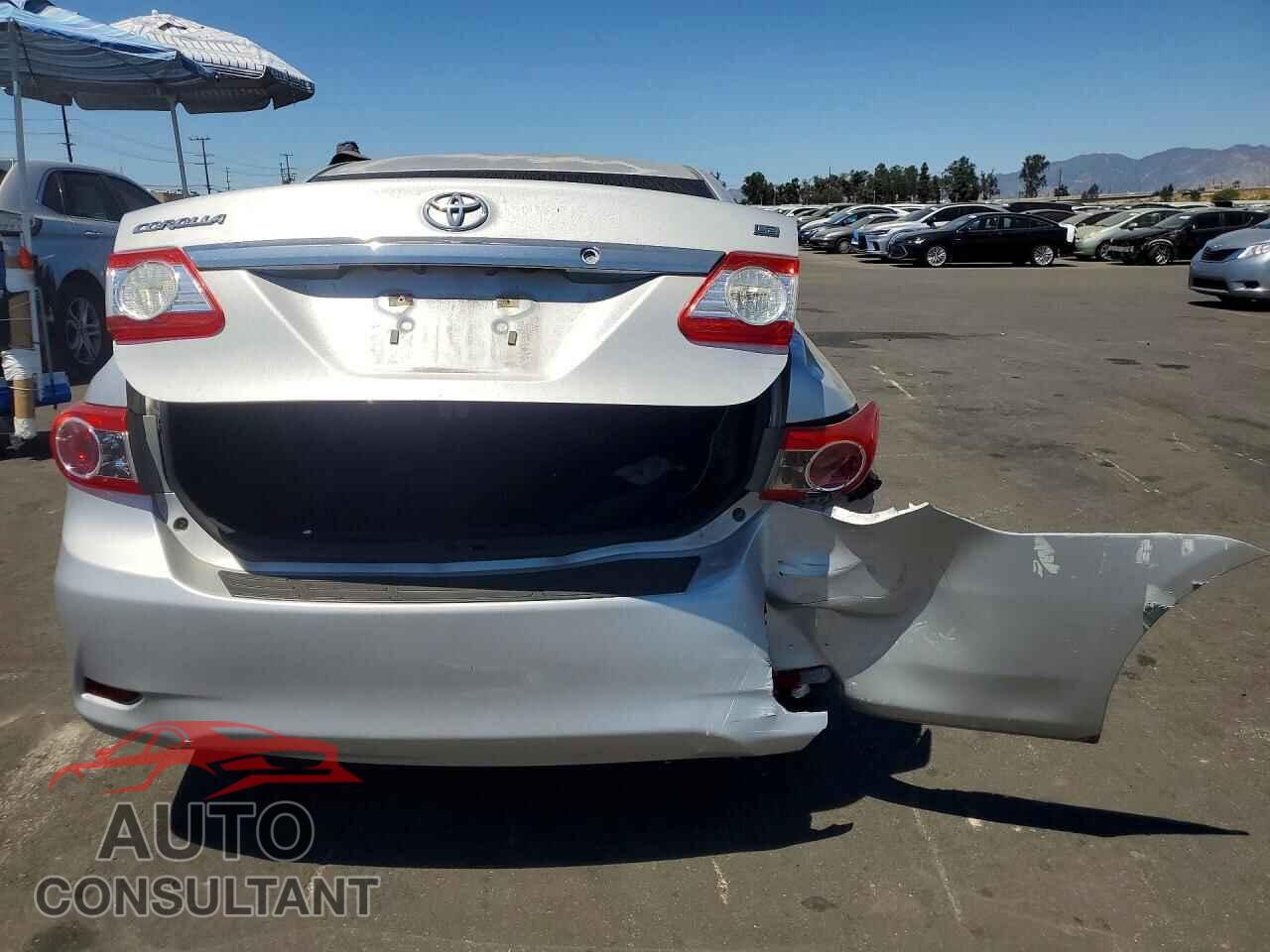 TOYOTA COROLLA 2013 - 5YFBU4EEXDP222811