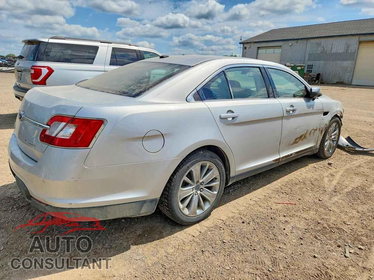 FORD TAURUS 2010 - 1FAHP2FW2AG103649