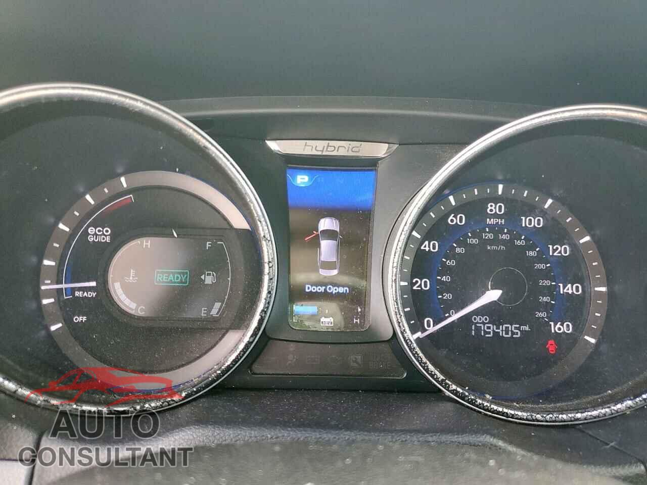 HYUNDAI SONATA 2012 - KMHEC4A48CA039340