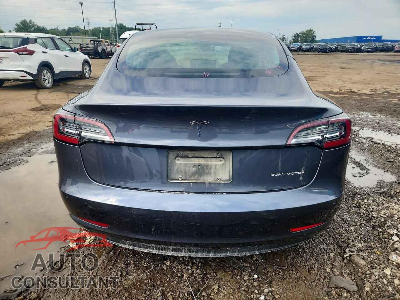 TESLA MODEL 3 2021 - 5YJ3E1EB5MF990391