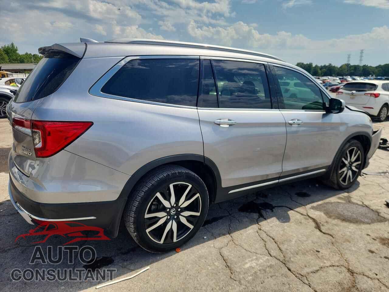 HONDA PILOT 2021 - 5FNYF6H06MB065161