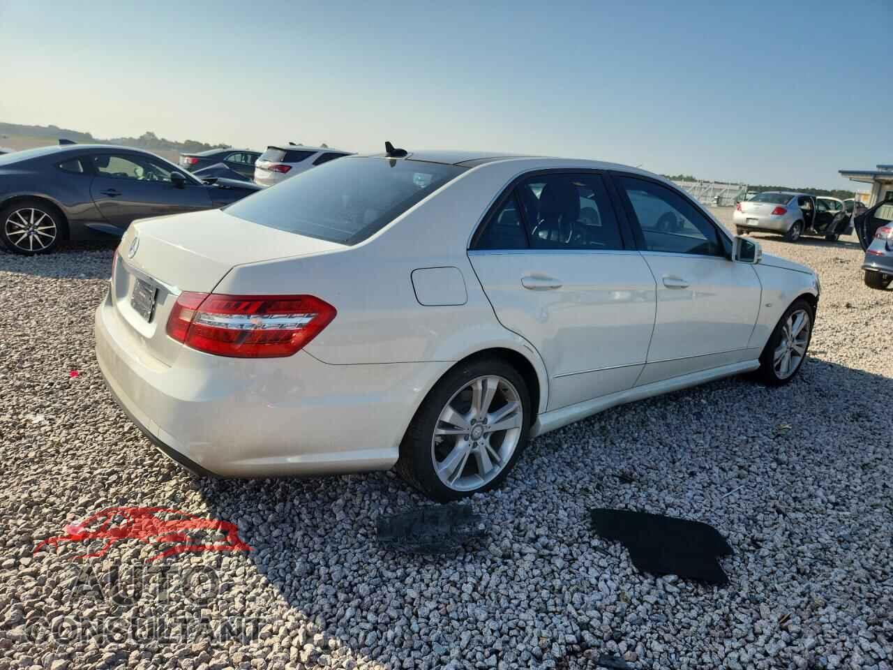 MERCEDES-BENZ E-CLASS 2012 - WDDHF5KB9CA565042