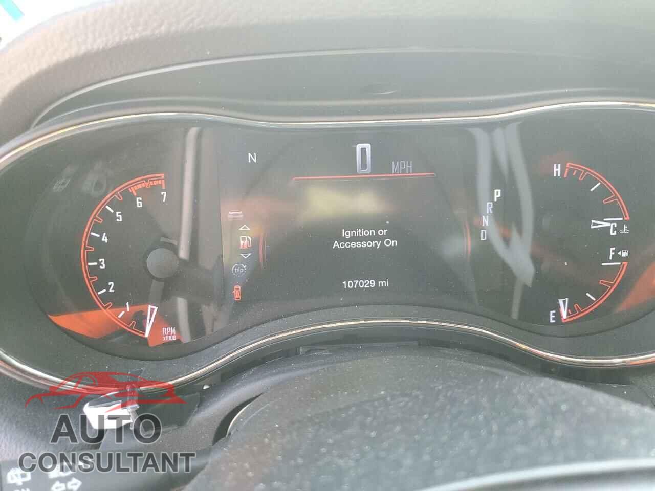 DODGE DURANGO 2018 - 1C4SDHCT6JC290004