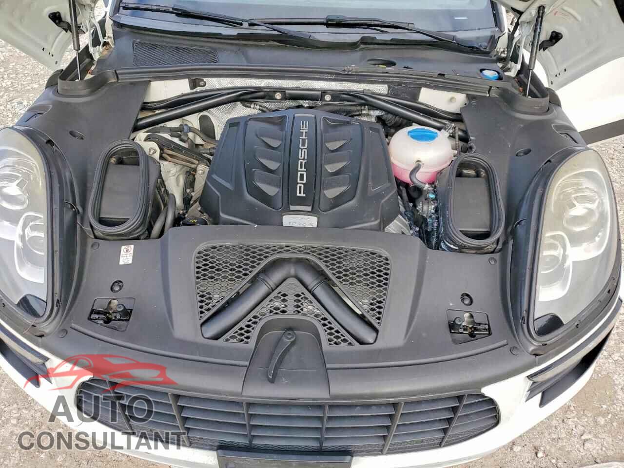 PORSCHE MACAN 2015 - WP1AB2A50FLB58039