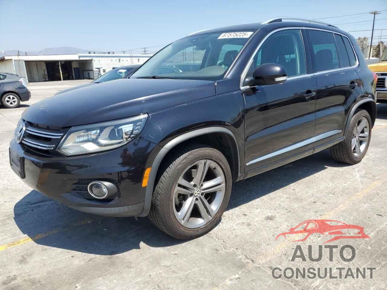 VOLKSWAGEN TIGUAN 2017 - WVGTV7AX3HW505778