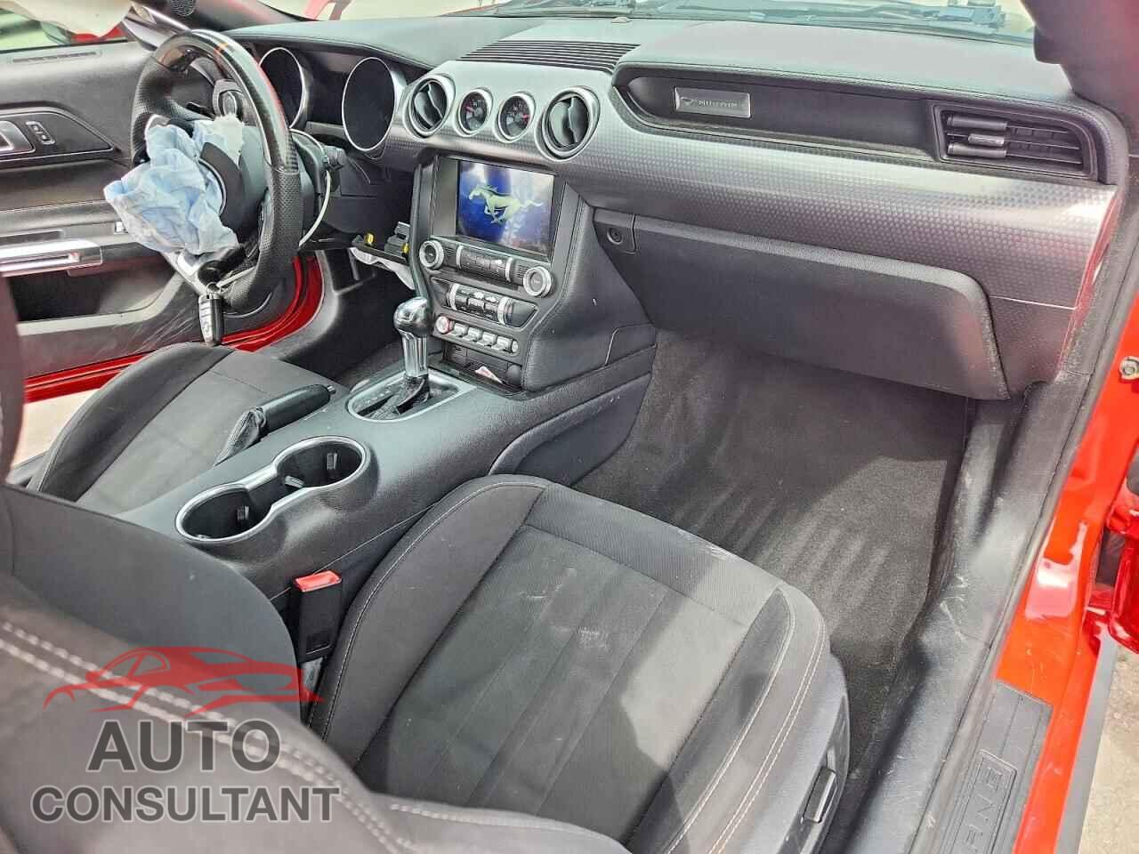 FORD MUSTANG 2019 - 1FA6P8CF1K5200451