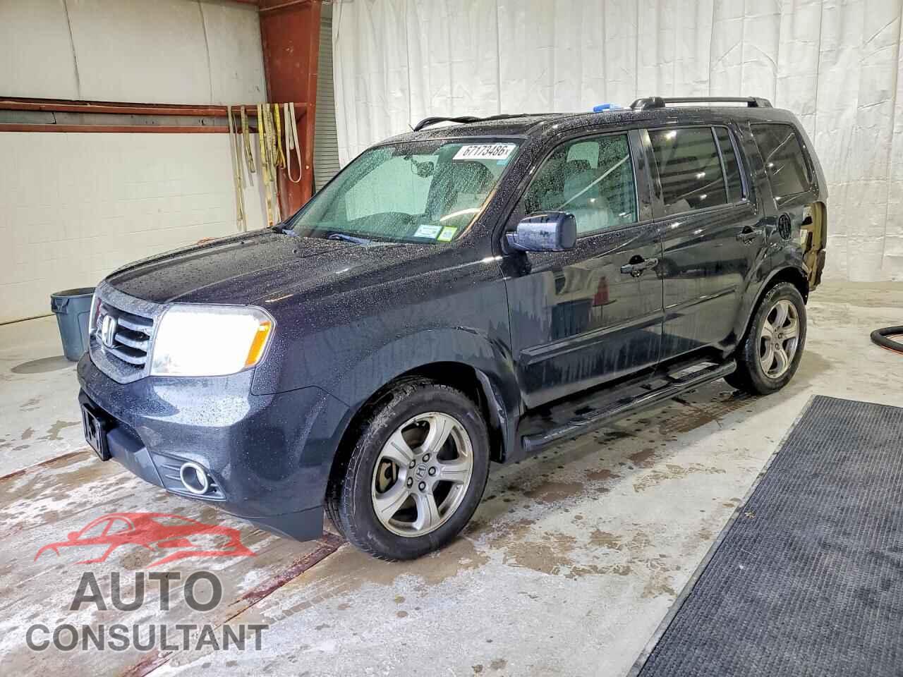 HONDA PILOT 2015 - 5FNYF4H59FB047207