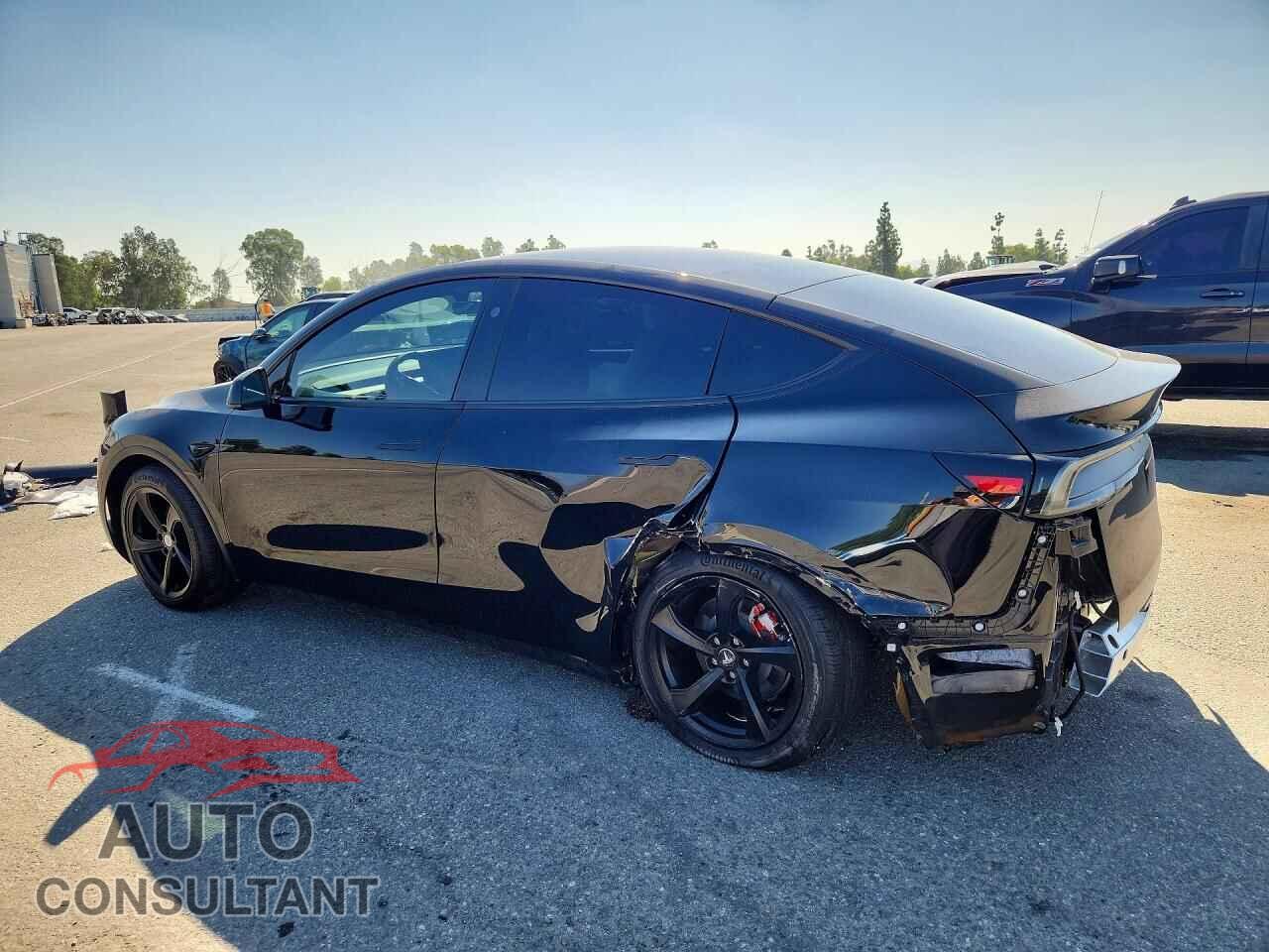 TESLA MODEL Y 2026 - 7SAYGDEE0TF369959