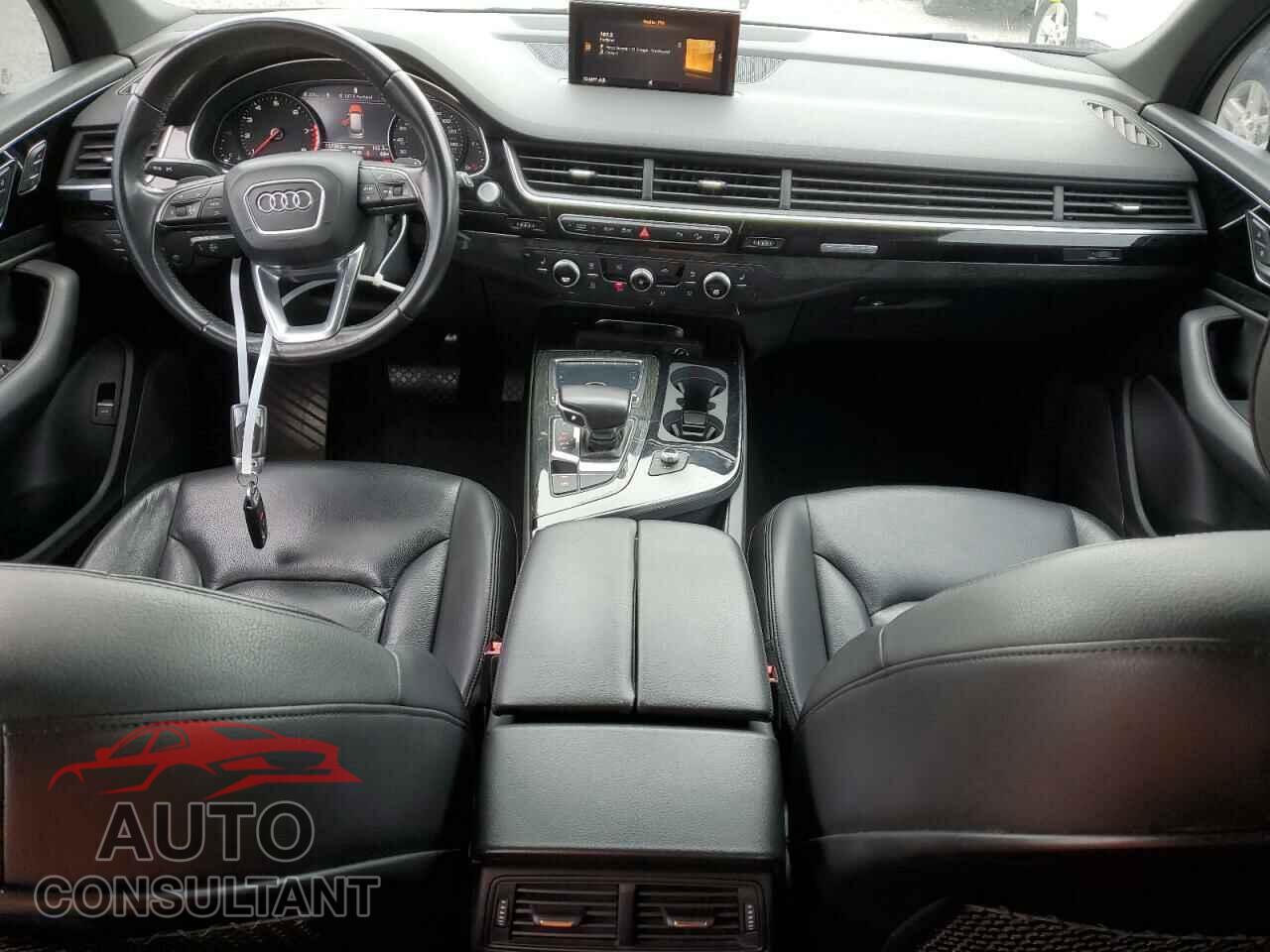 AUDI Q7 2017 - WA1AHAF71HD044384