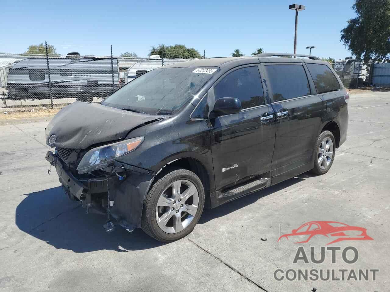 TOYOTA SIENNA 2013 - 5TDXK3DC7DS391598