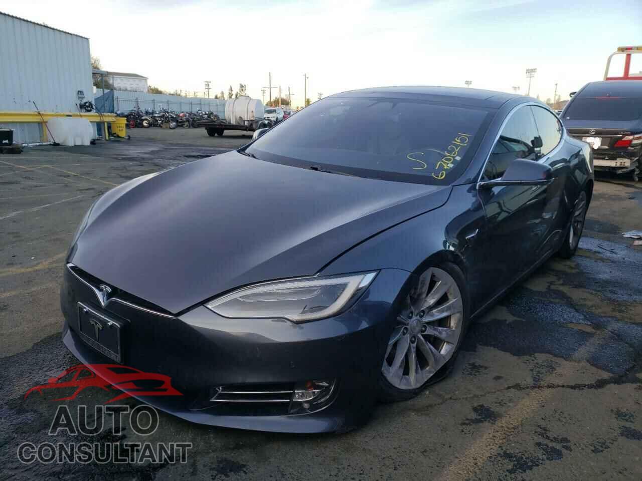 TESLA MODEL S 2017 - 5YJSA1E22HF183761