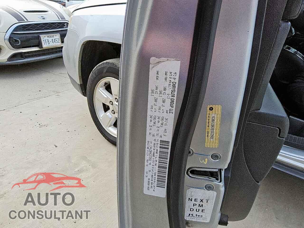 JEEP COMPASS 2014 - 1C4NJCBAXED572932