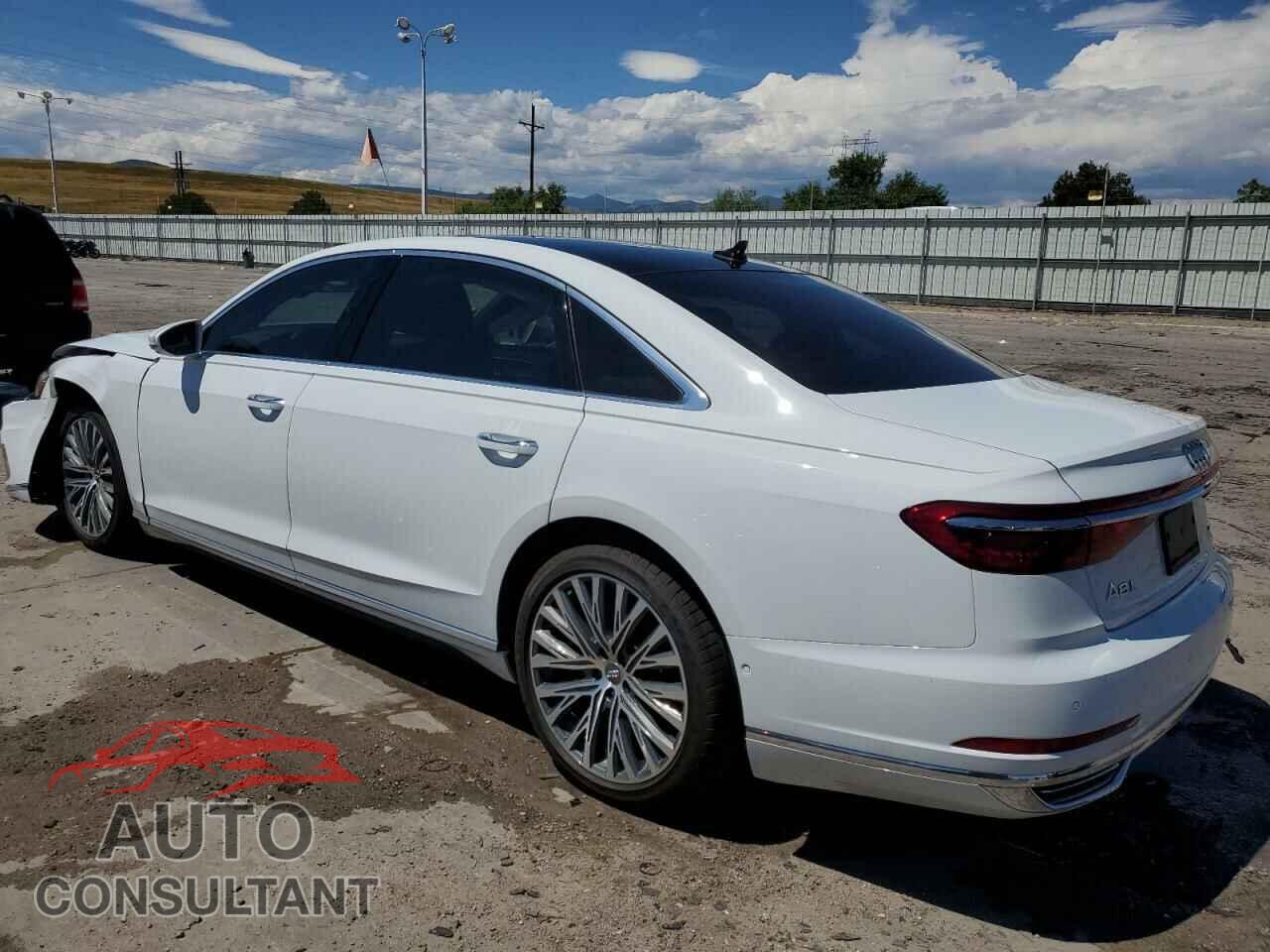 AUDI A8 2019 - WAU8DAF88KN020624