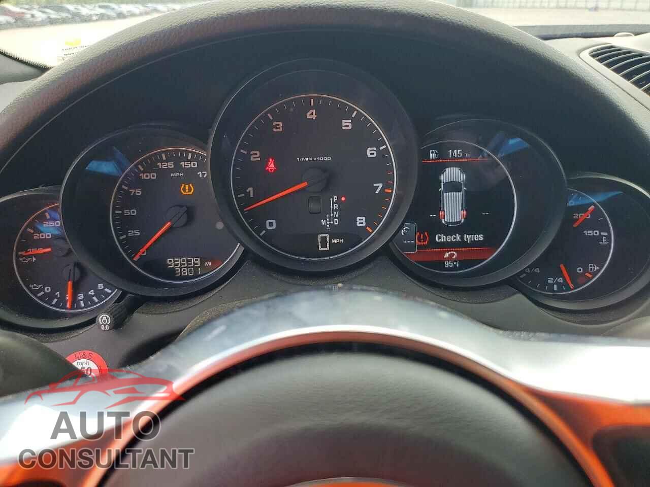 PORSCHE CAYENNE 2016 - WP1AA2A25GLA09474