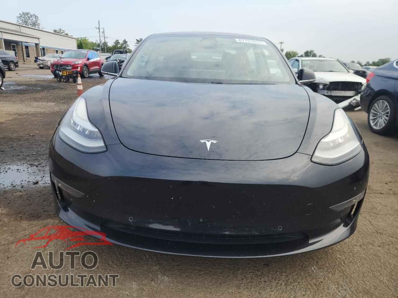 TESLA MODEL 3 2018 - 5YJ3E1EB7JF070676