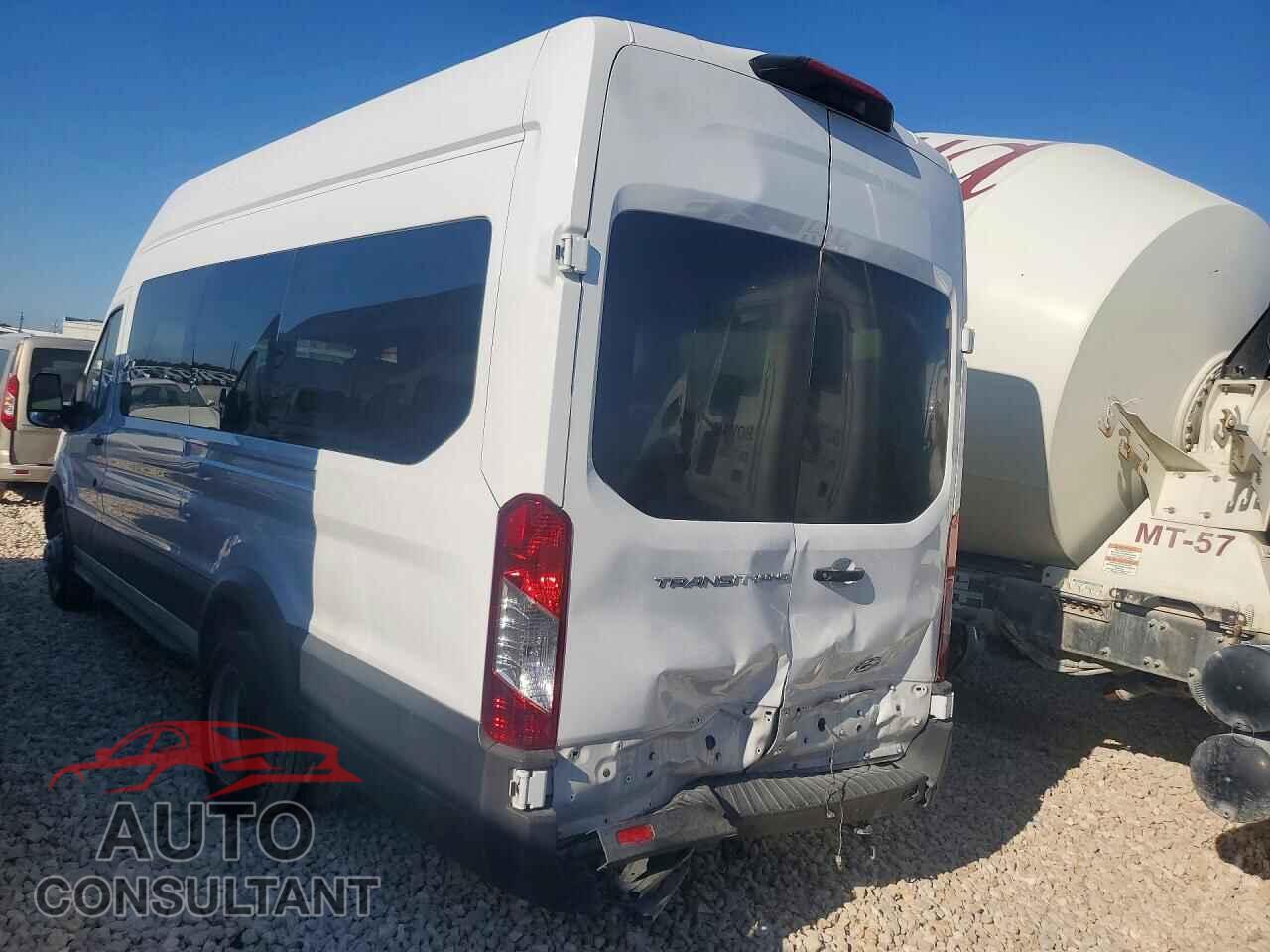 FORD TRANSIT 2024 - 1FBVU4X8XRKB86357