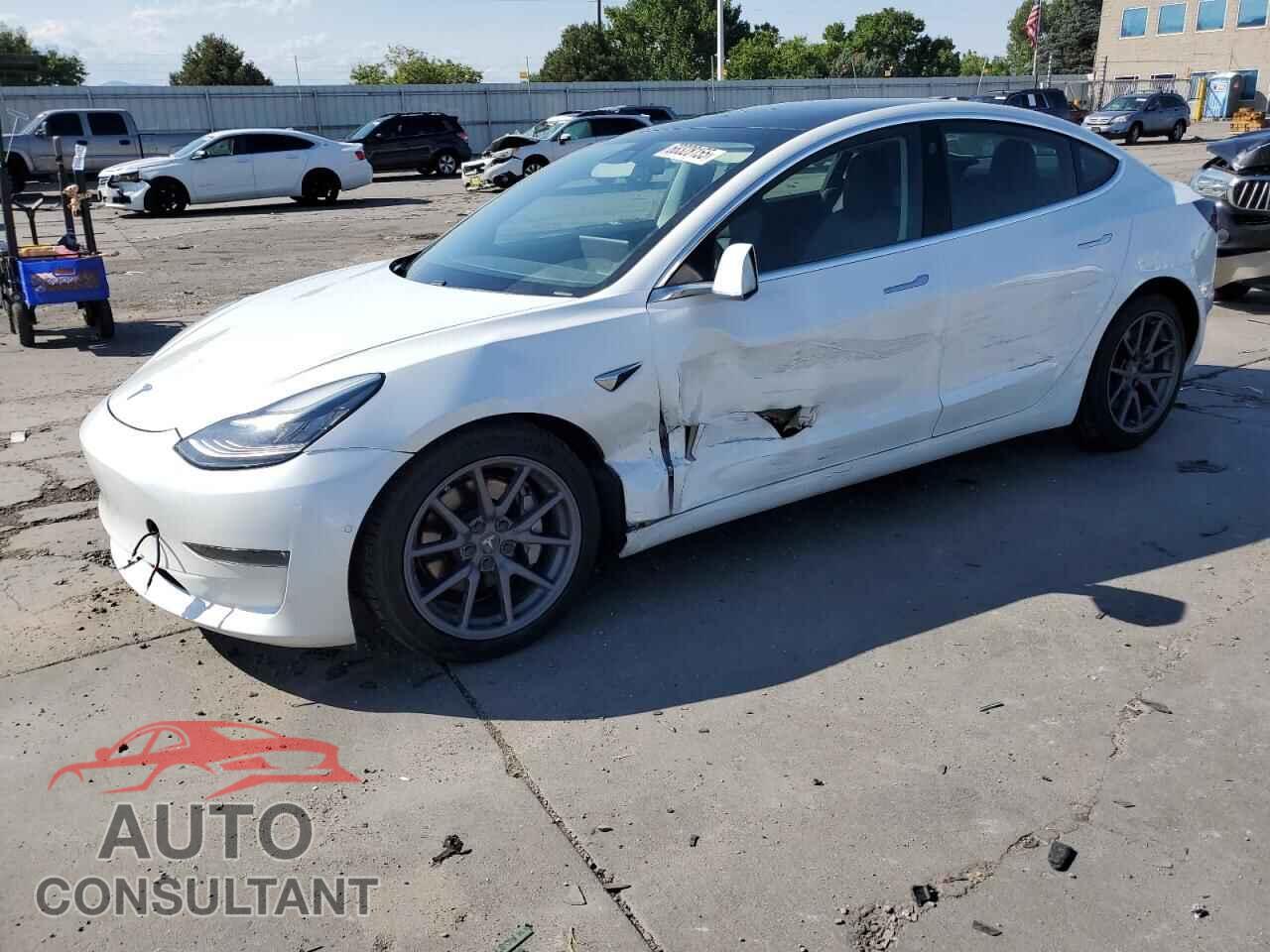 TESLA MODEL 3 2020 - 5YJ3E1EB3LF619647