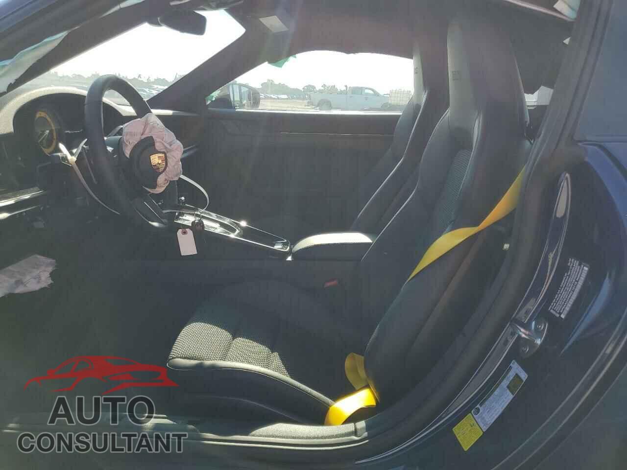 PORSCHE 911 2024 - WP0AA2A99RS210110