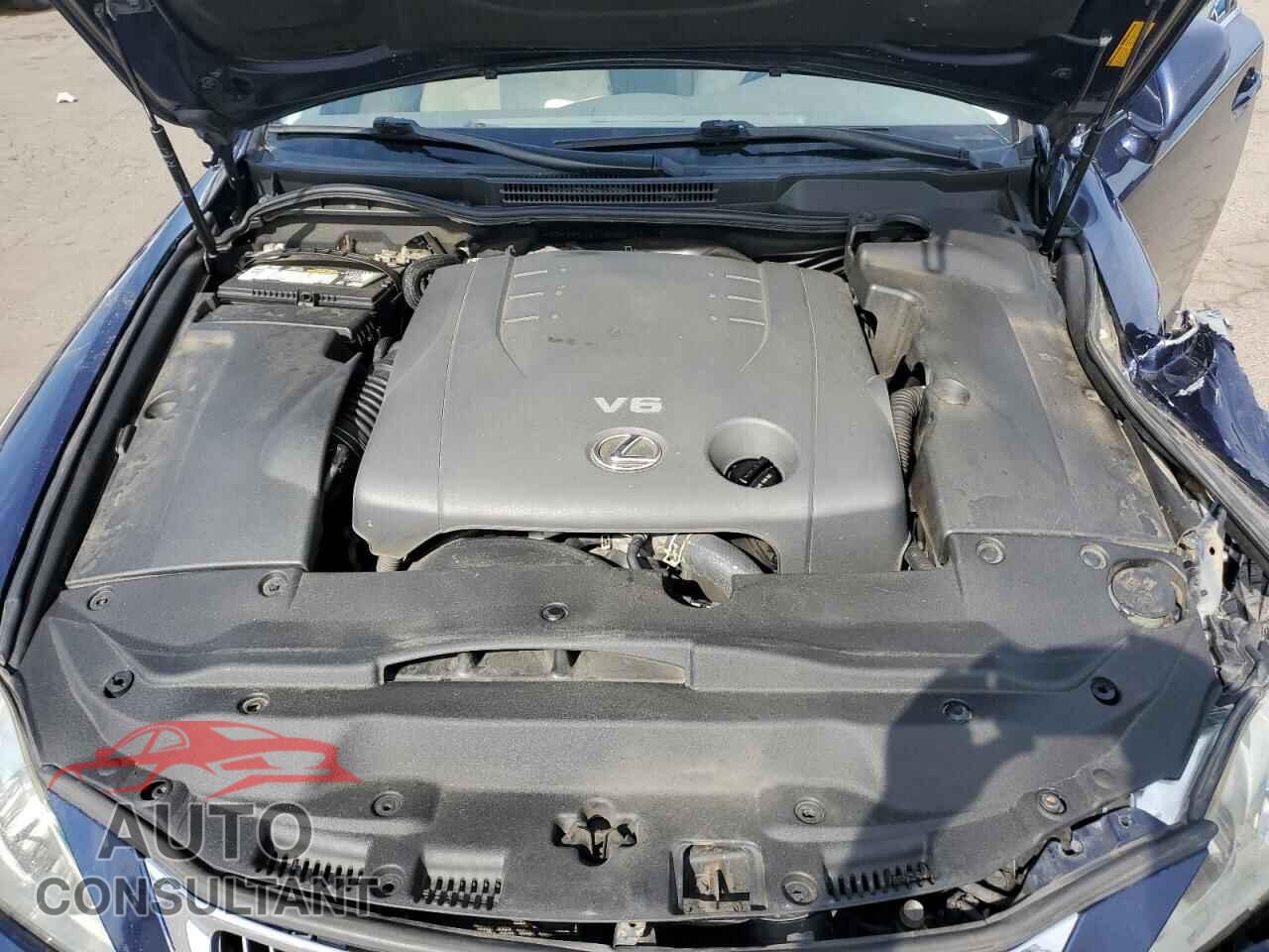 LEXUS IS 2012 - JTHCF5C21C5055147