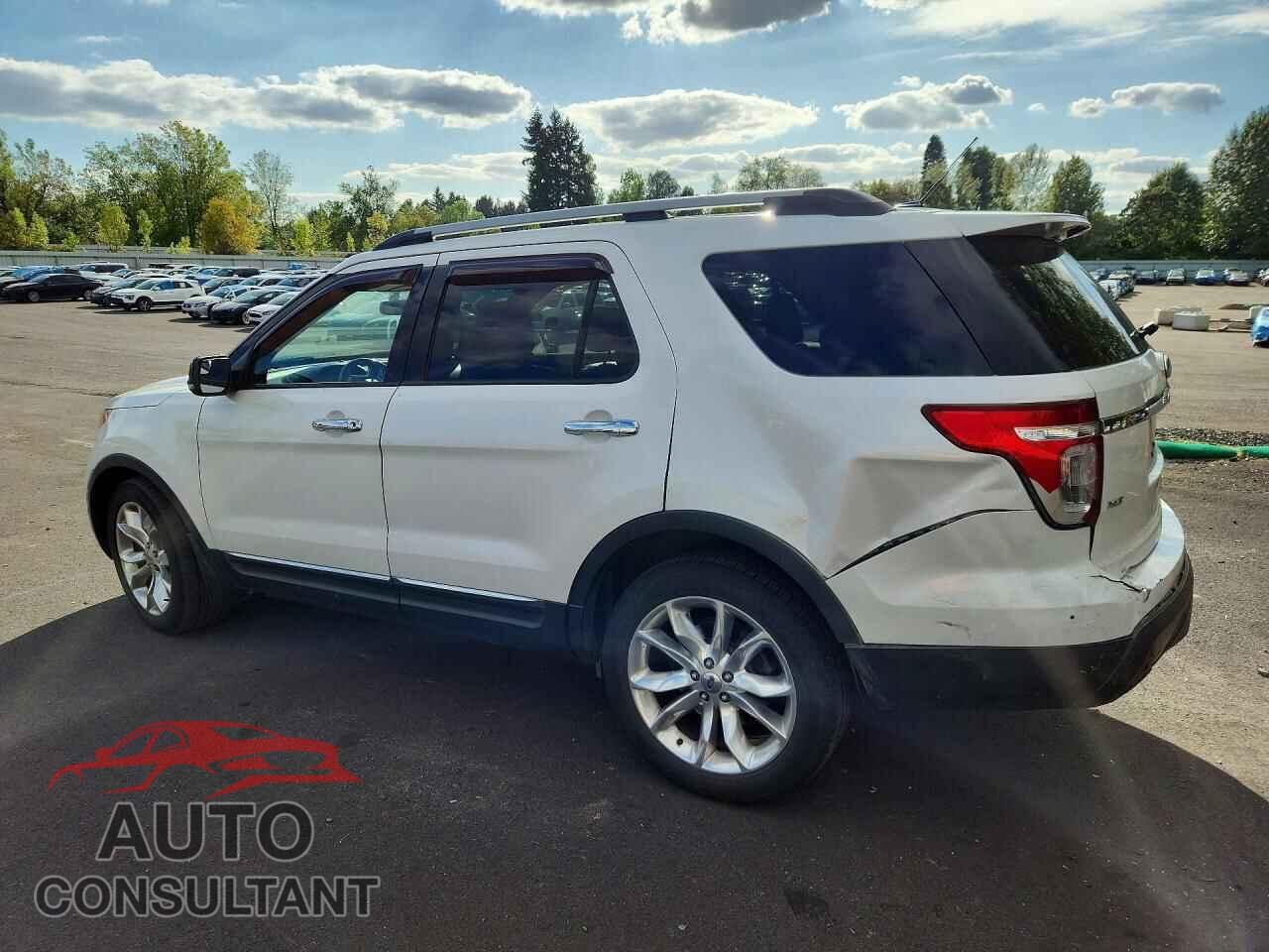 FORD EXPLORER 2011 - 1FMHK8D80BGA81017