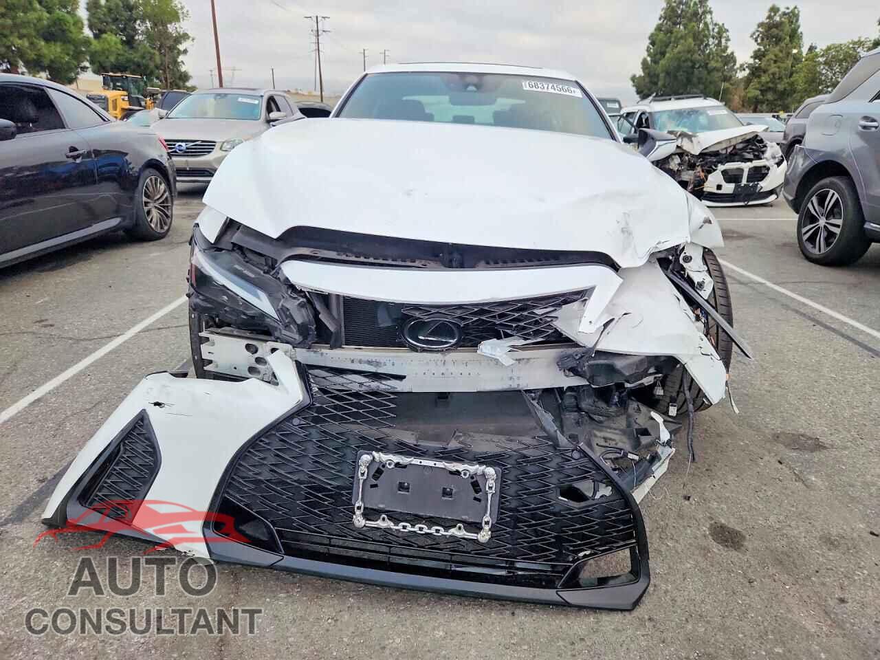 LEXUS IS 2023 - JTHGZ1B25P5068539