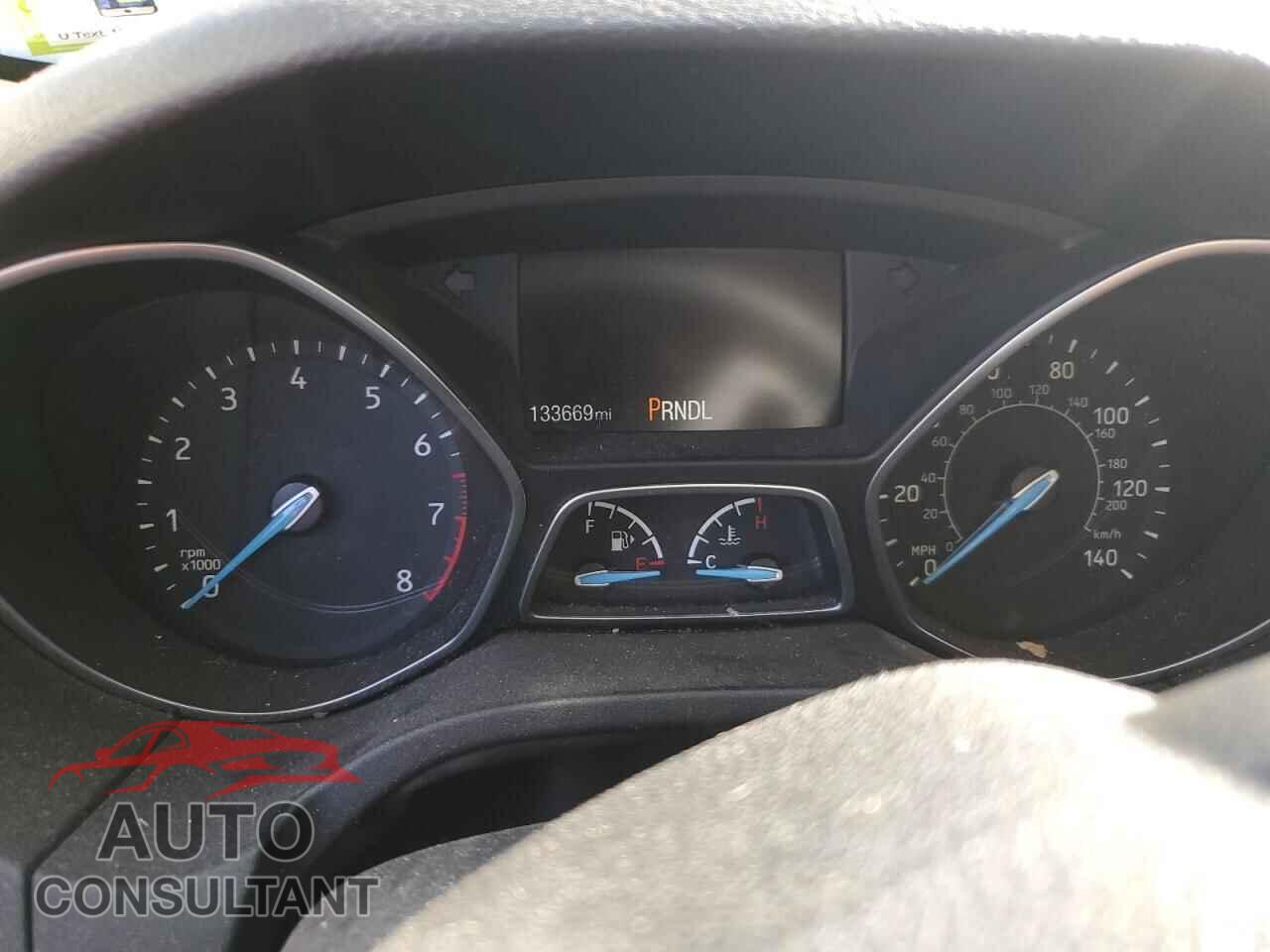 FORD FOCUS 2017 - 1FADP3K29HL231668
