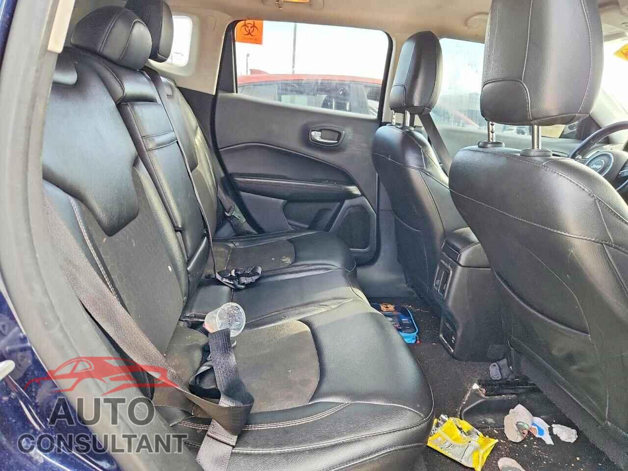 JEEP COMPASS 2018 - 3C4NJDBB0JT255731