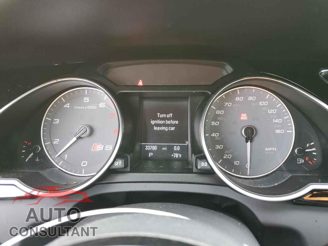 AUDI S5/RS5 2014 - WAUCGAFR1EA041160