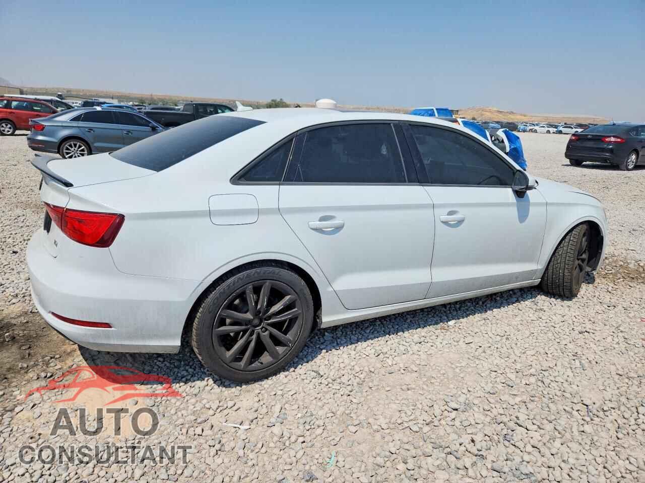 AUDI A3 2015 - WAUAJGFF5F1075993
