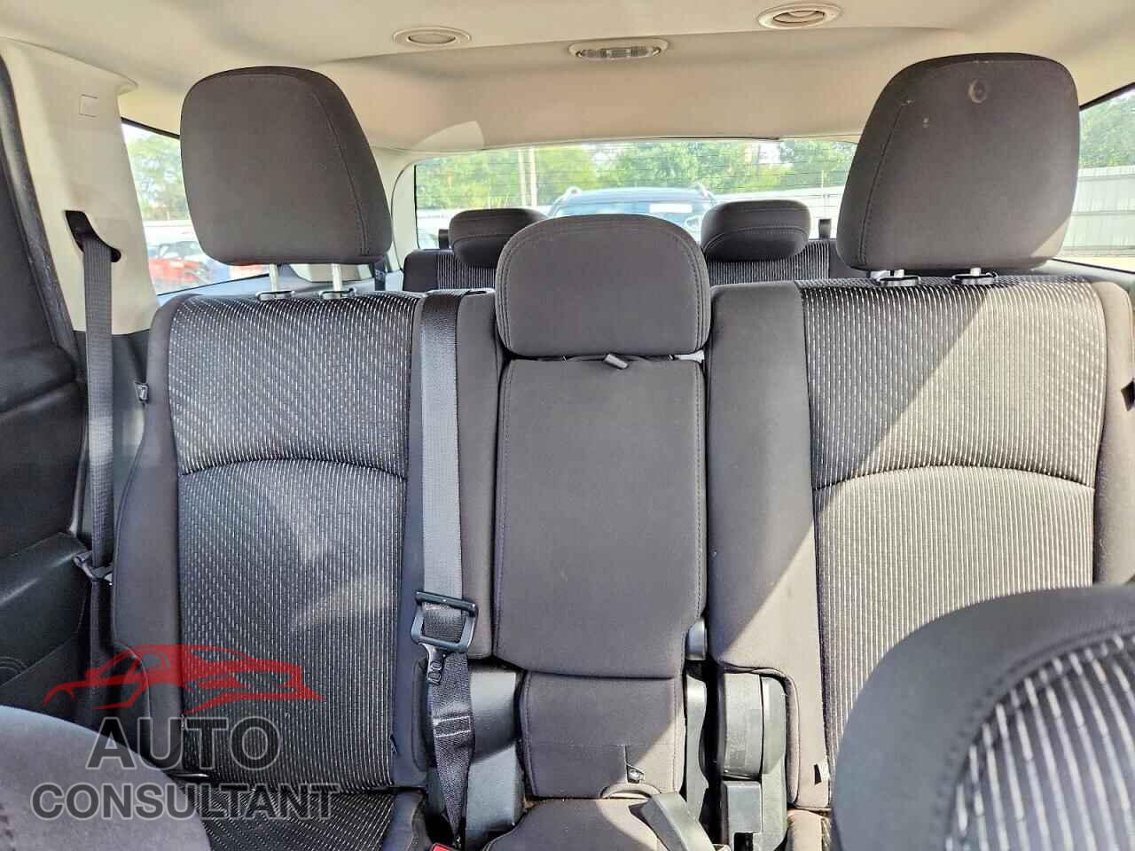 DODGE JOURNEY 2013 - 3C4PDCBB1DT630864