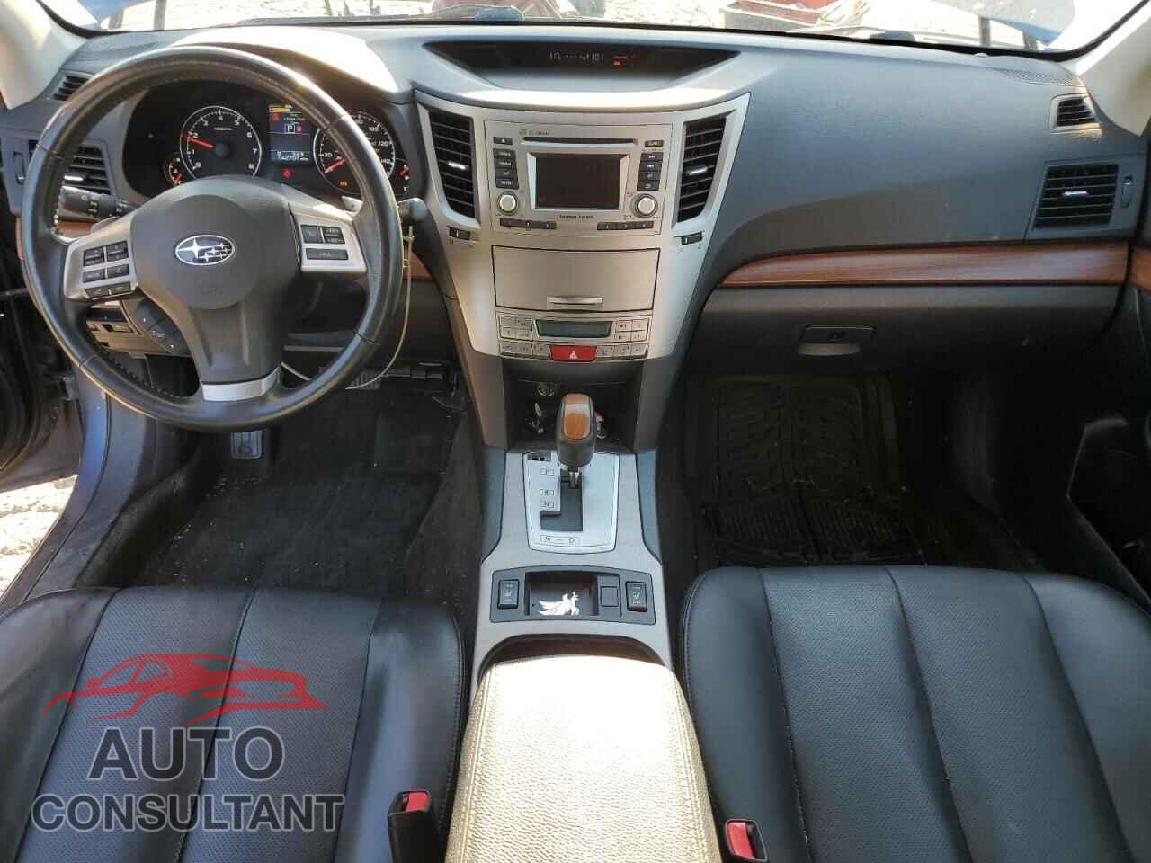 SUBARU OUTBACK 2014 - 4S4BRBLC7E3213738
