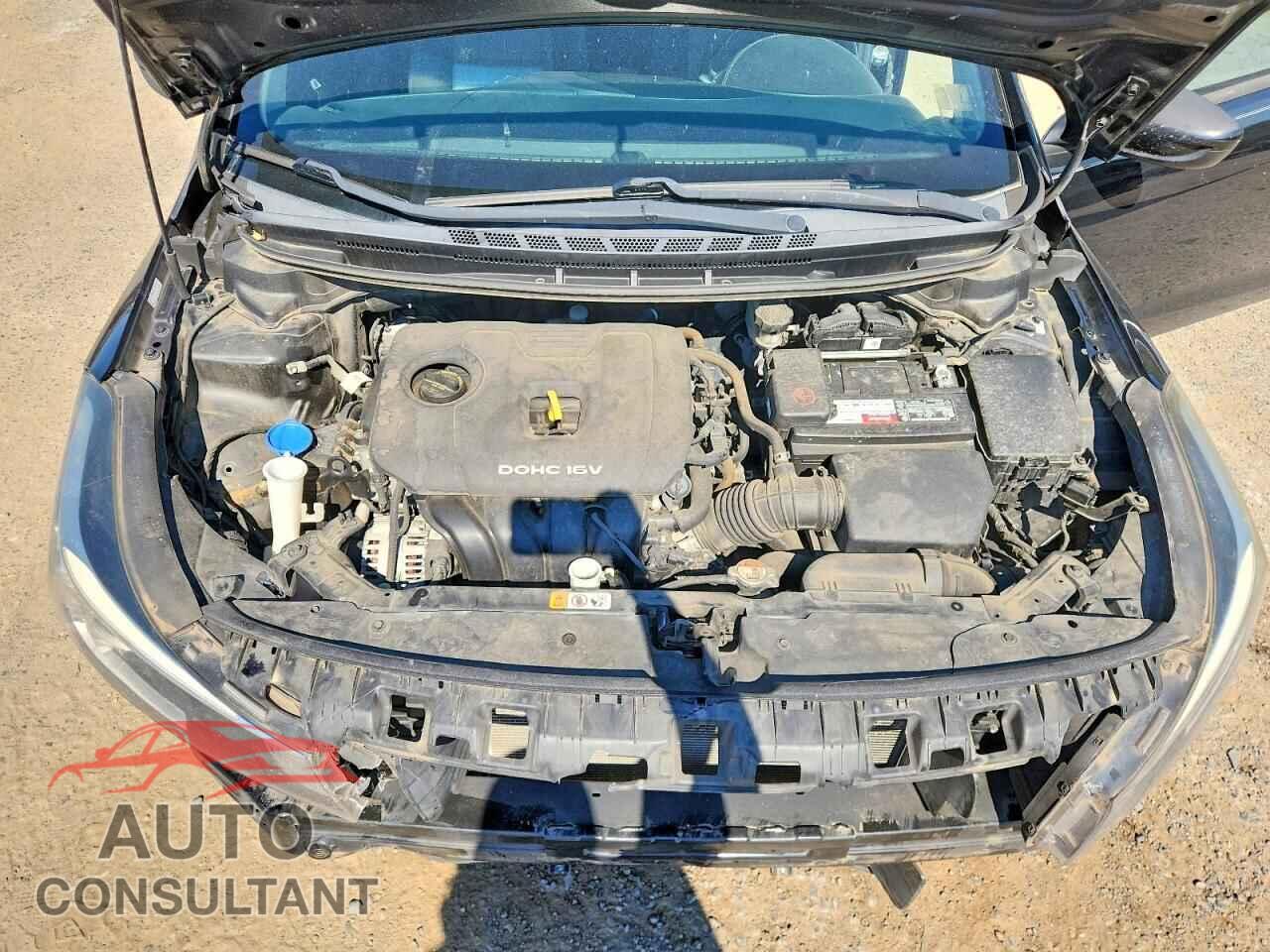 KIA FORTE 2017 - 3KPFL4A75HE027329