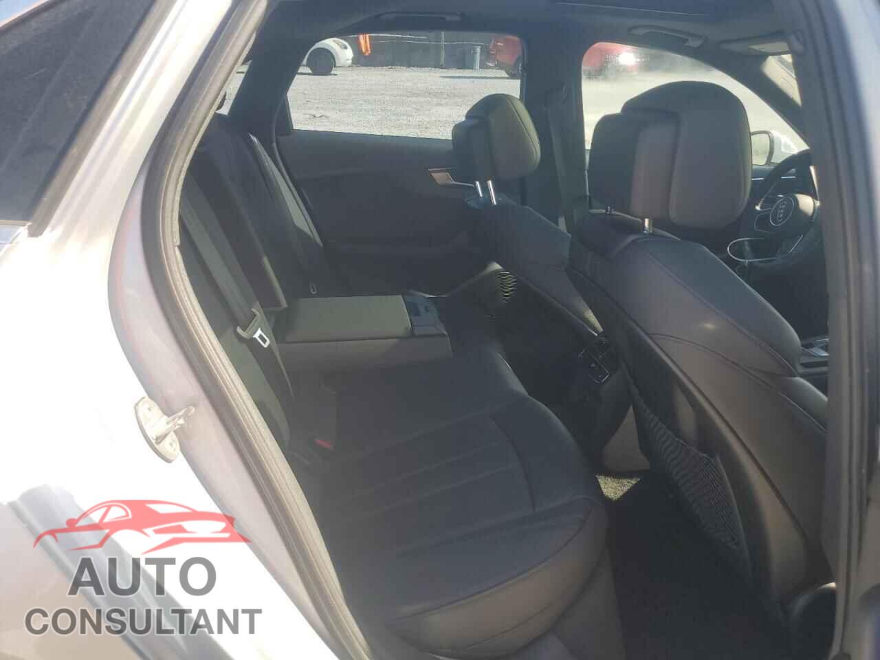 AUDI A4 2018 - WAUENAF46JN013392