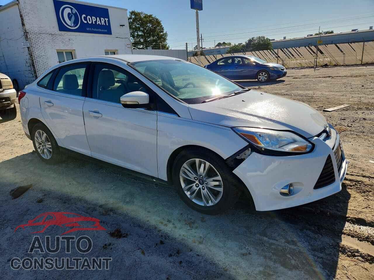 FORD FOCUS 2012 - 1FAHP3H26CL363546