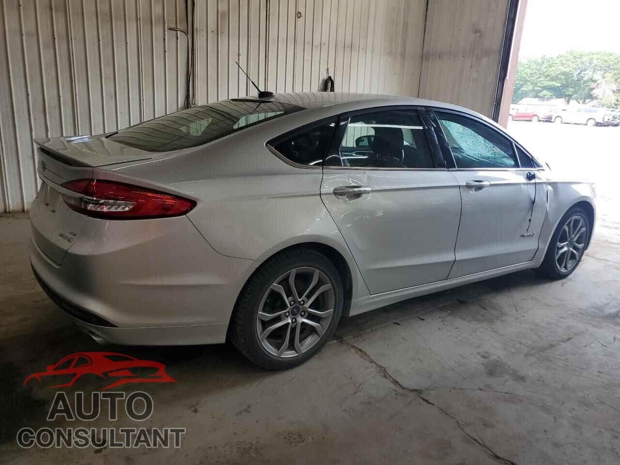 FORD FUSION 2017 - 3FA6P0LU8HR300603
