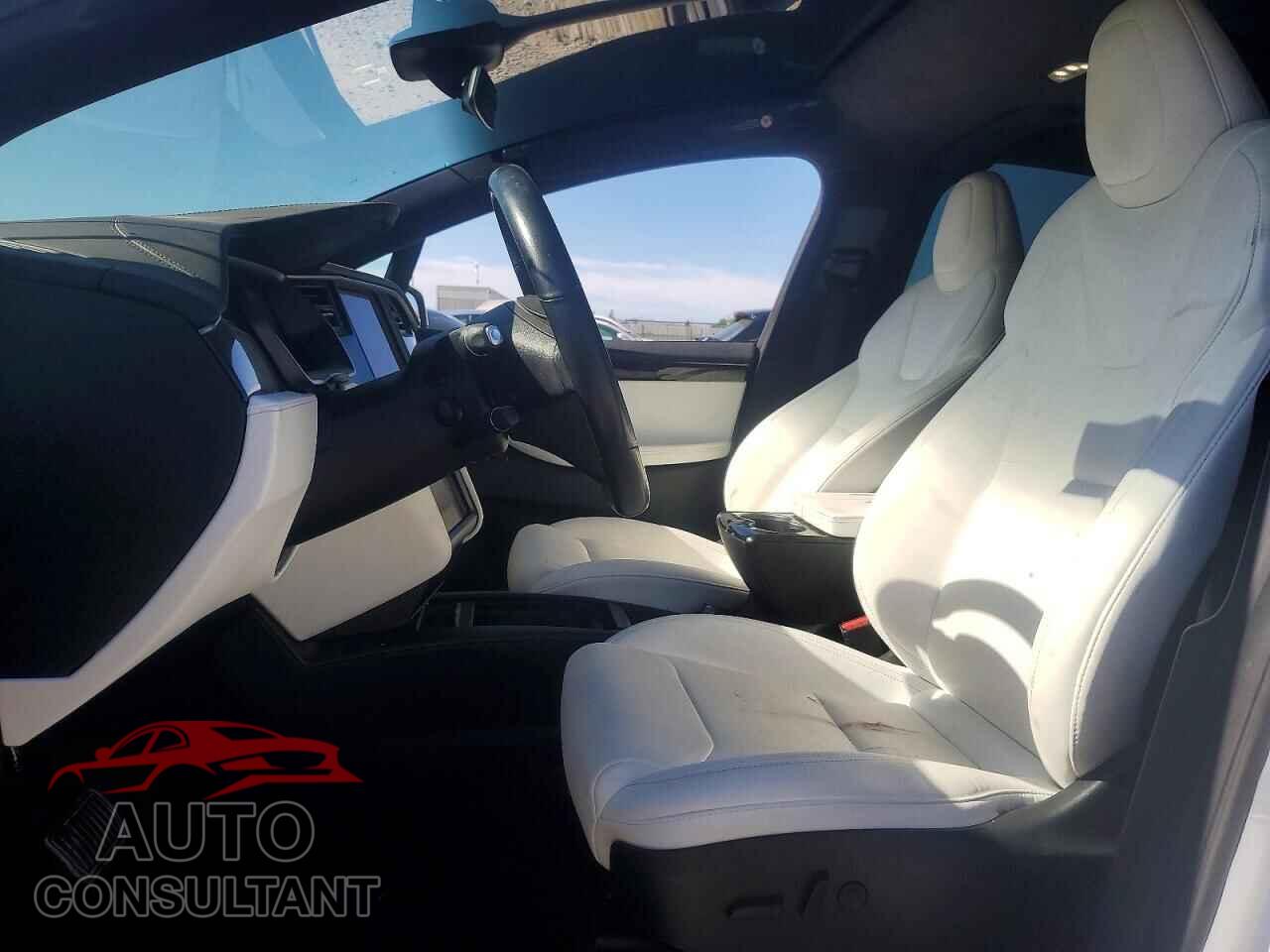 TESLA MODEL X 2021 - 5YJXCBE25MF311474