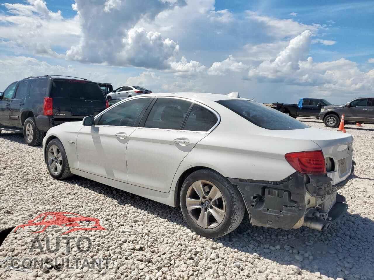 BMW 5 SERIES 2013 - WBAXG5C54DDY31155