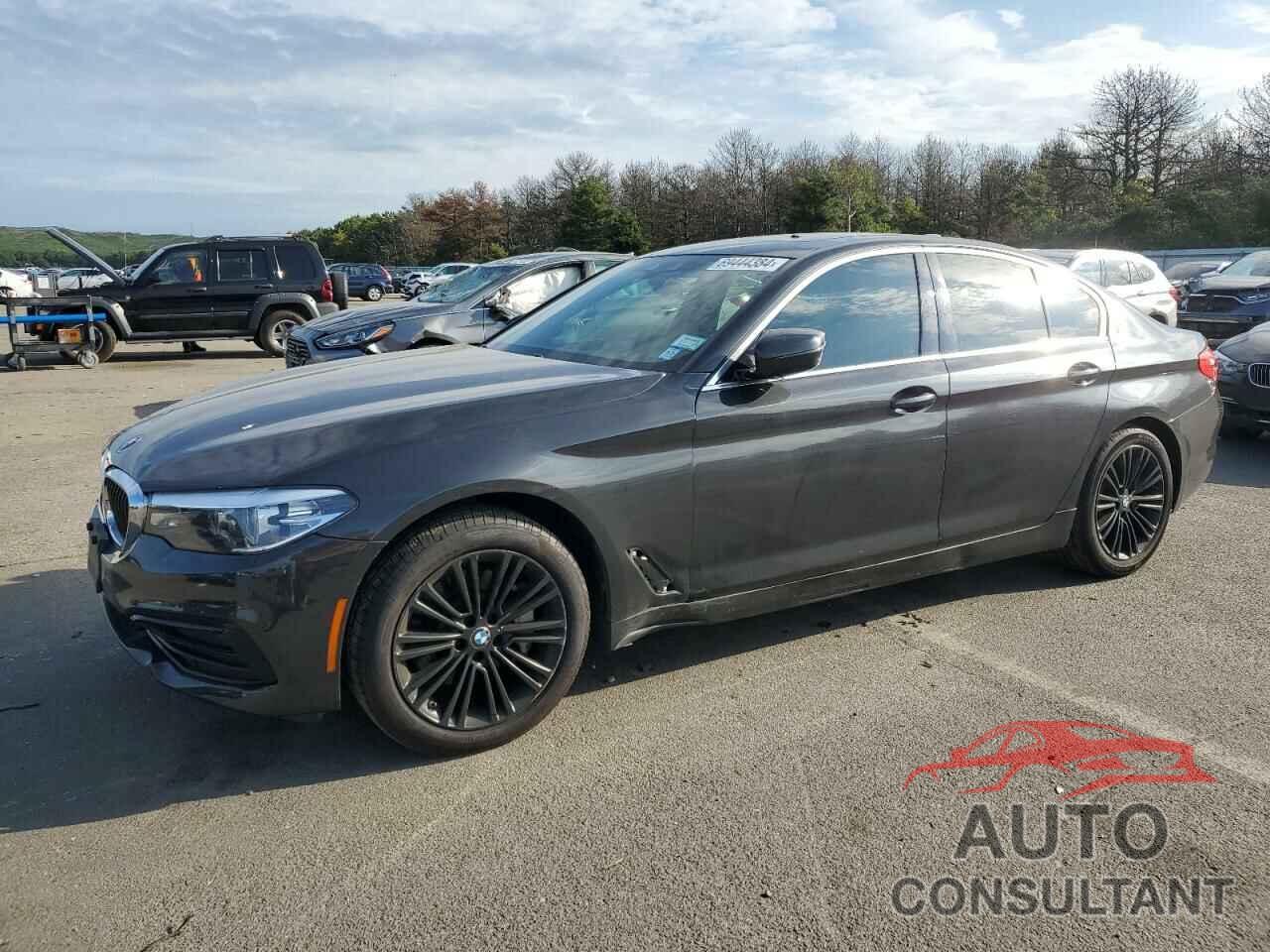 BMW 5 SERIES 2019 - WBAJA7C5XKG912370