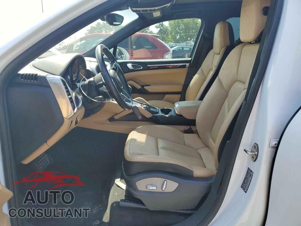 PORSCHE CAYENNE 2016 - WP1AA2A20GLA02285