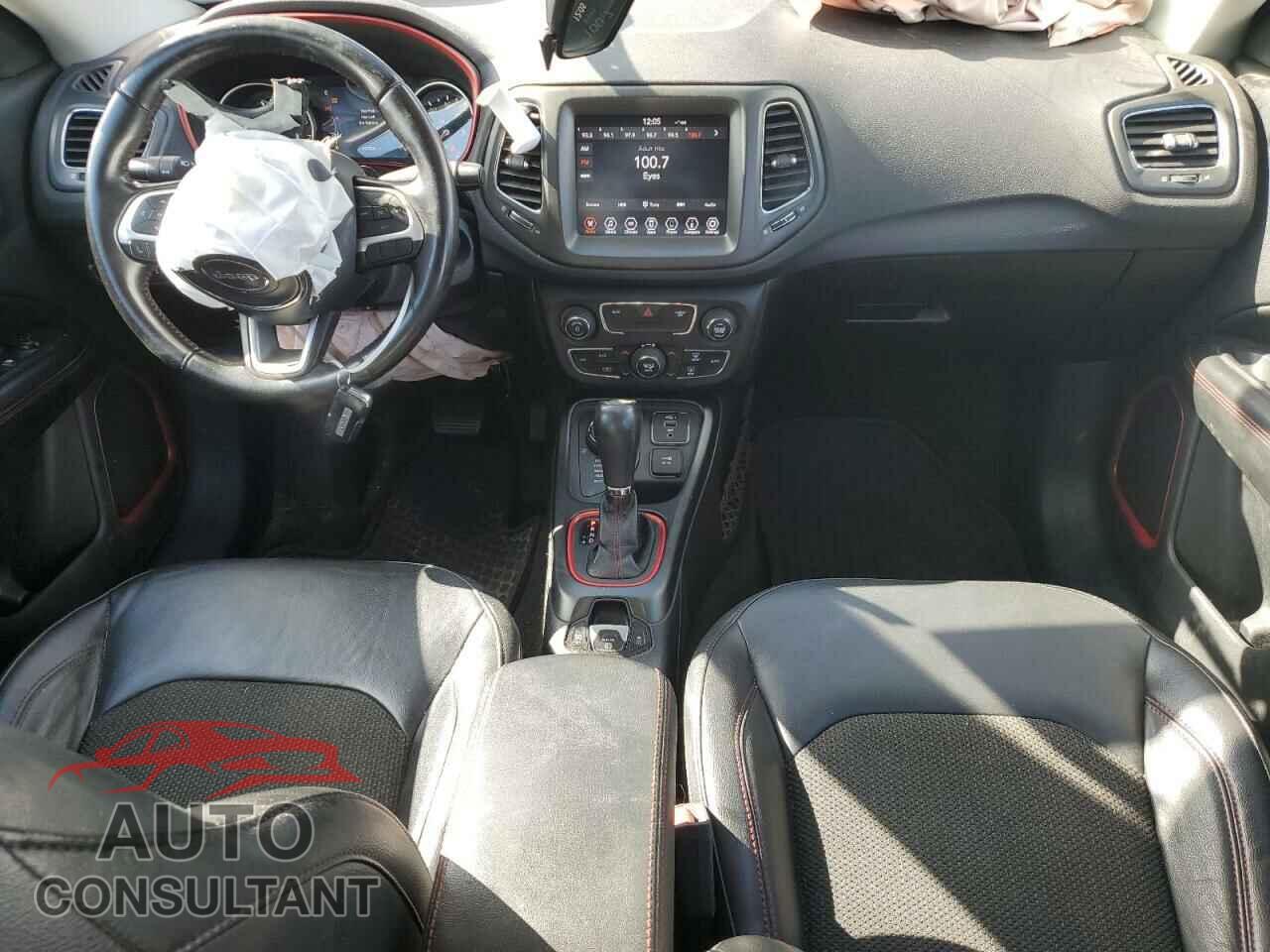 JEEP COMPASS 2020 - 3C4NJDDB4LT184193