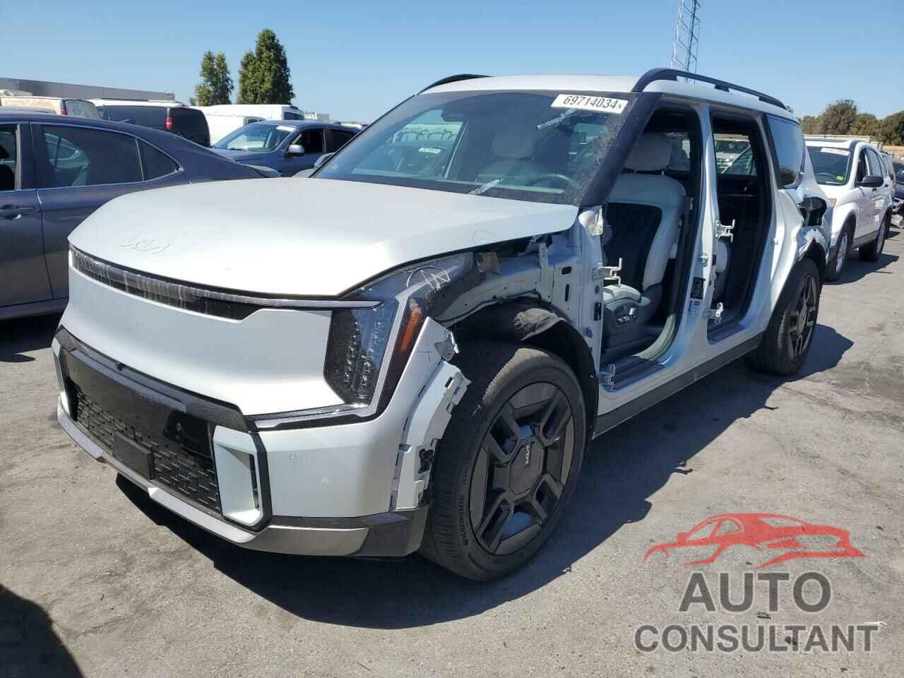 KIA EV9 GT LIN 2024 - KNDAEFS50R6021099