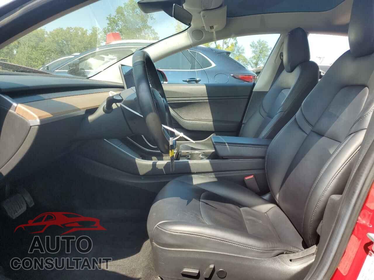 TESLA MODEL 3 2018 - 5YJ3E1EA0JF007992