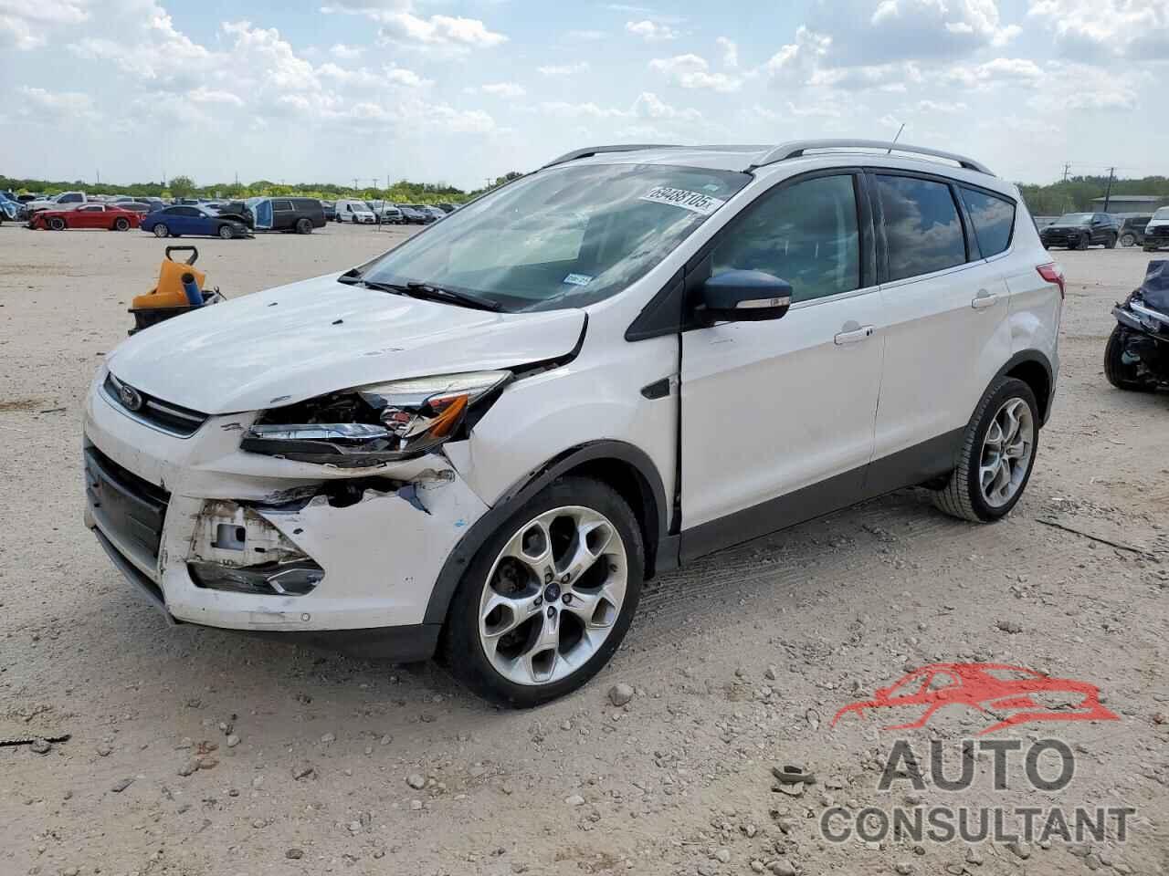 FORD ESCAPE 2015 - 1FMCU0J93FUB18801