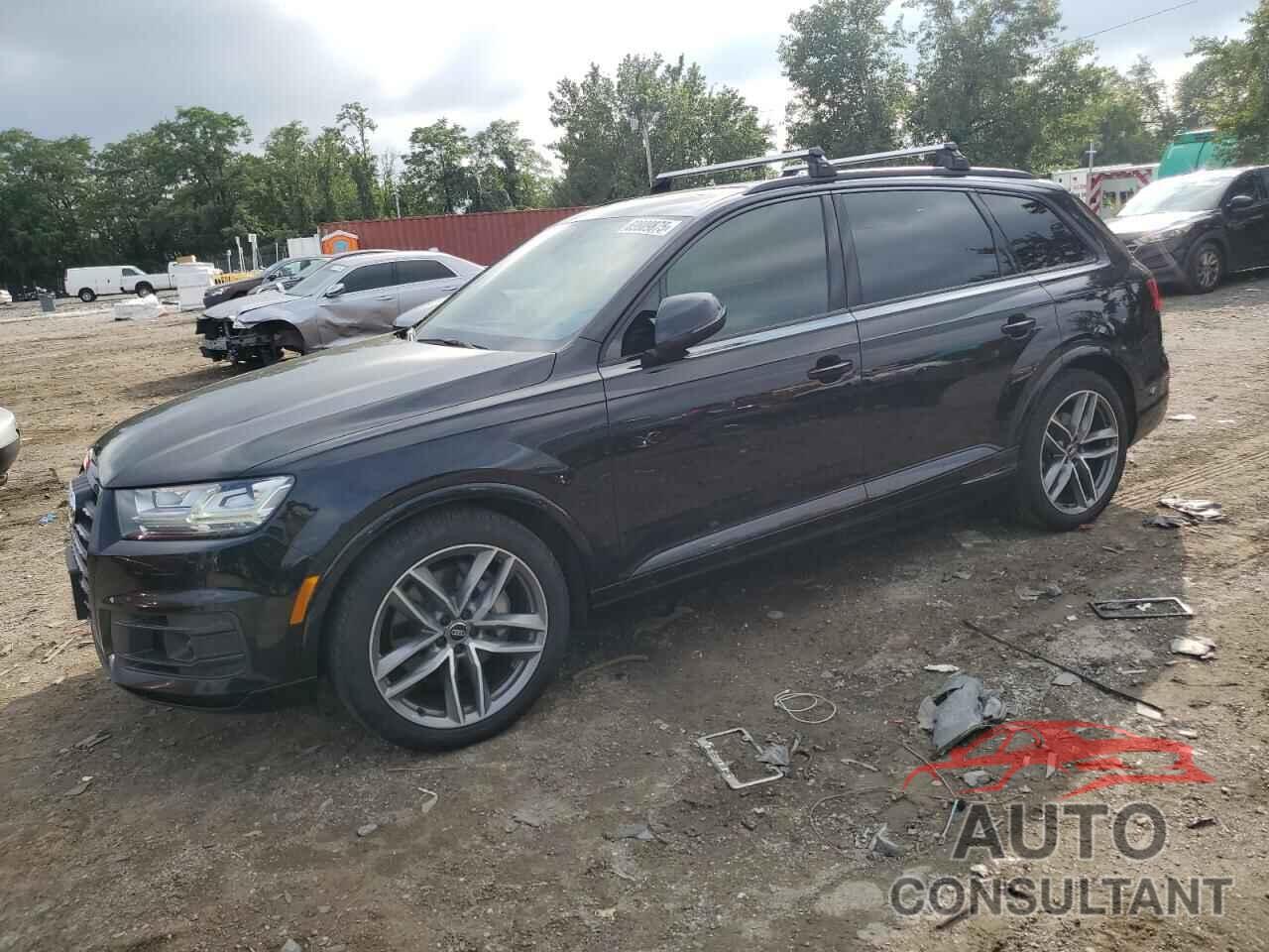 AUDI Q7 2018 - WA1VAAF73JD031373
